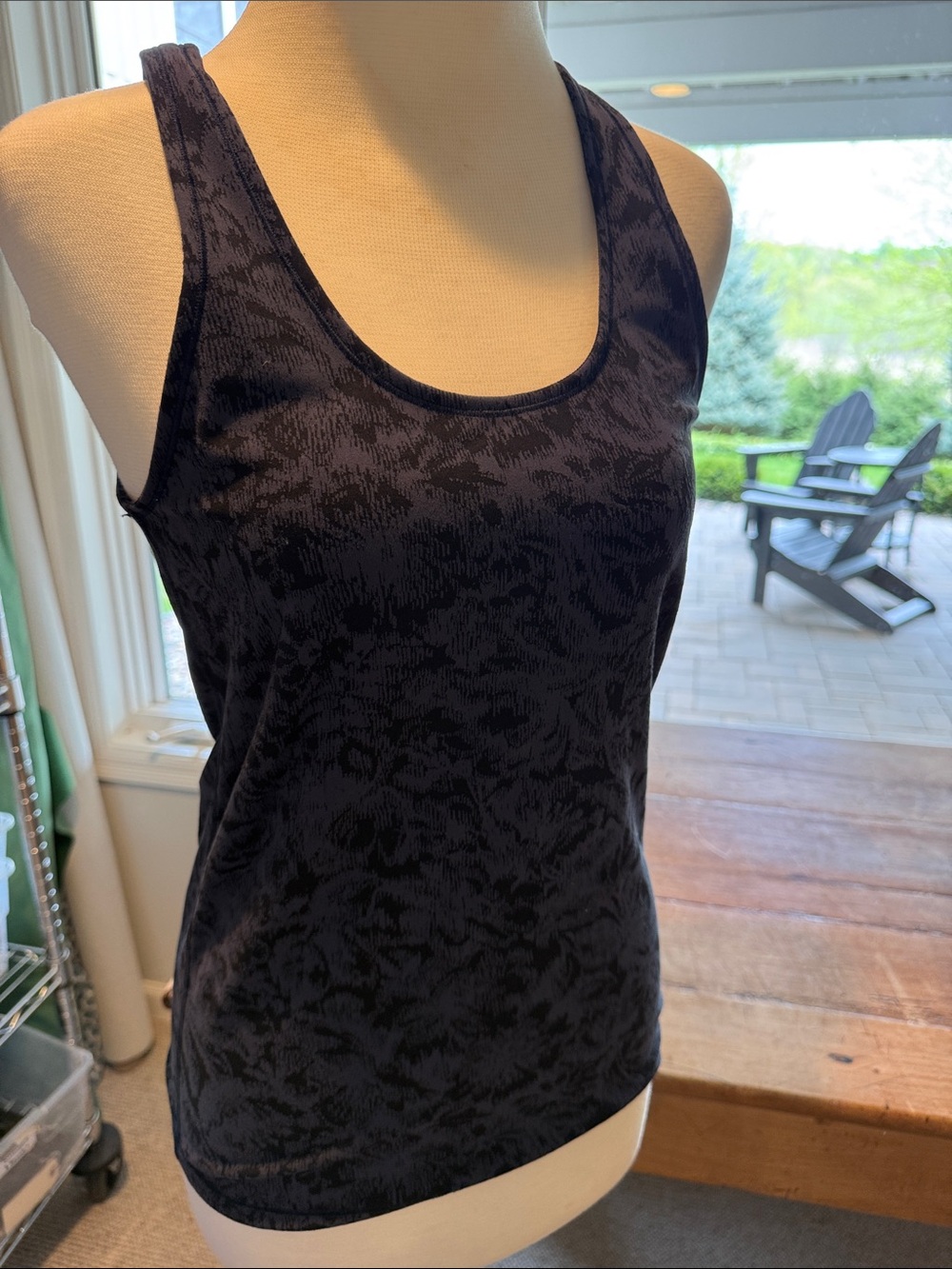 Women's Black Patterned Scoop Neck Tank Top